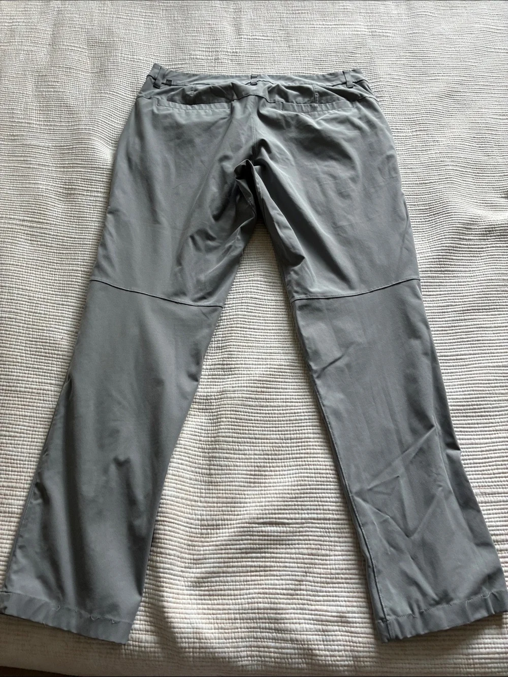 lululemon athletica Men's Slate Gray Chino-Style Pants